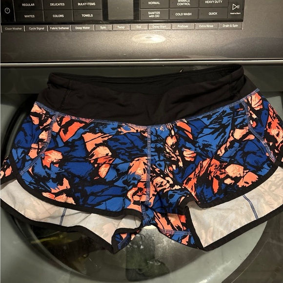 Lululemon Speed Short (H2O) Paint Storm Harbor Blue Multi / Black 4 - Picture 1 of 6